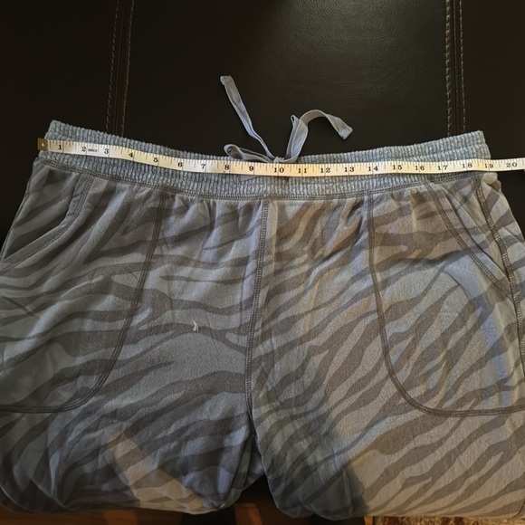 Karen Neuburger Live Love Lounge Womens' 3-Piece Lounge Set - Picture 11 of 14